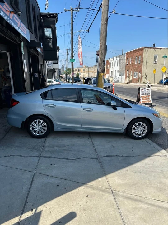 2012 Honda Civic 9th Gen - Image 3 of 8