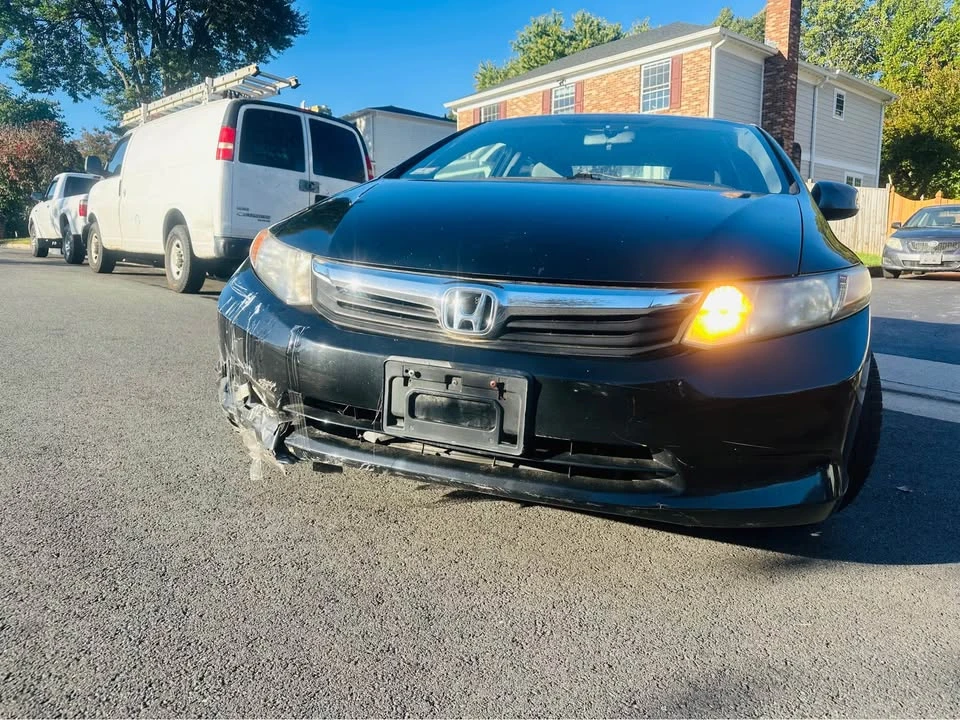 2012 Honda Civic 9th Gen - Image 2 of 18