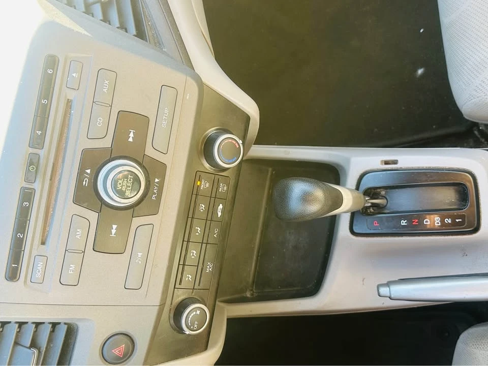 2012 Honda Civic 9th Gen - Image 13 of 18