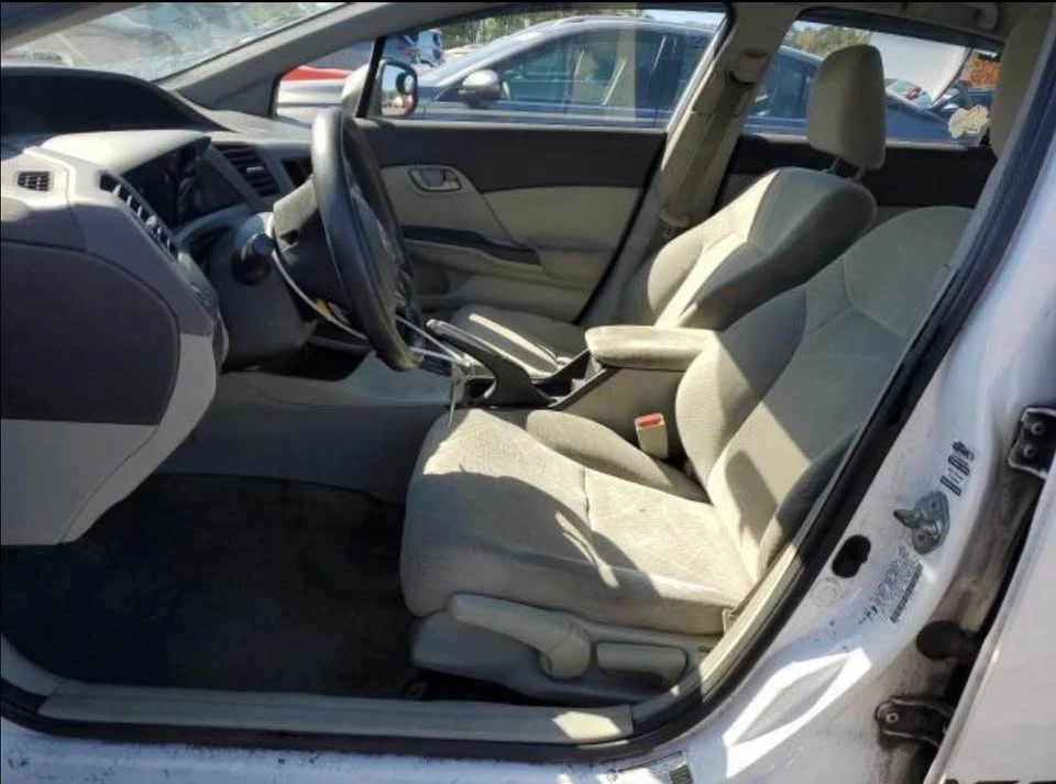 2012 Honda Civic 9th Gen - Image 7 of 11