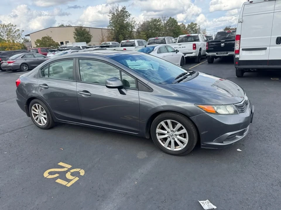 2012 Honda Civic 9th Gen - Image 2 of 15