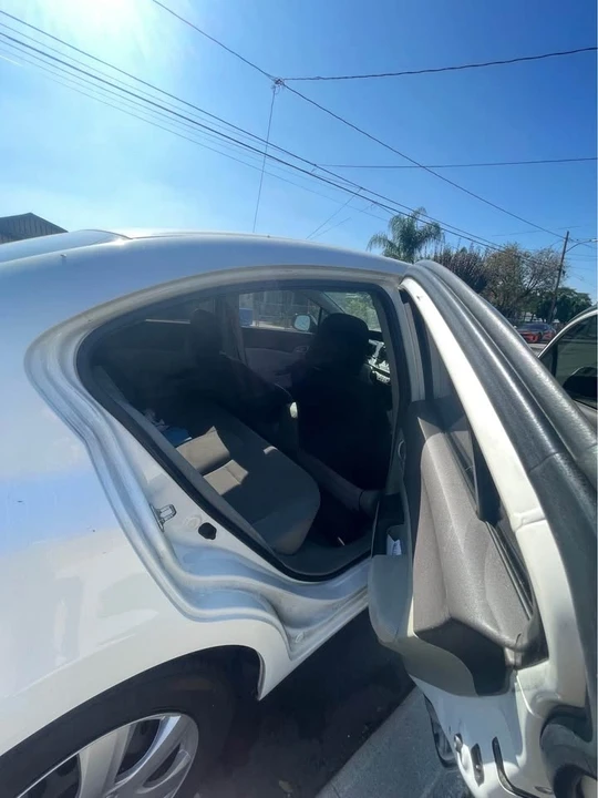 2012 Honda Civic 9th Gen - Image 9 of 12