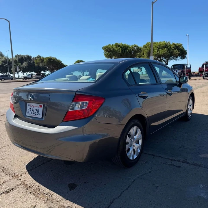 2012 Honda Civic 9th Gen - Image 8 of 20