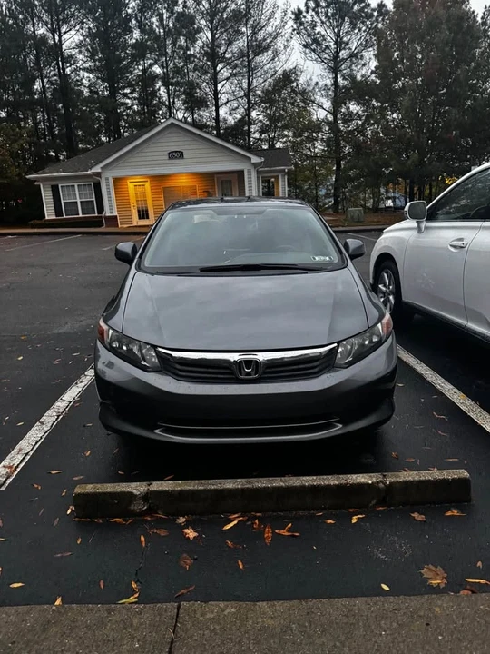 2012 Honda Civic 9th Gen - Image 2 of 6