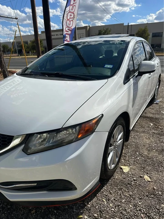 2012 Honda Civic 9th Gen - Image 17 of 19