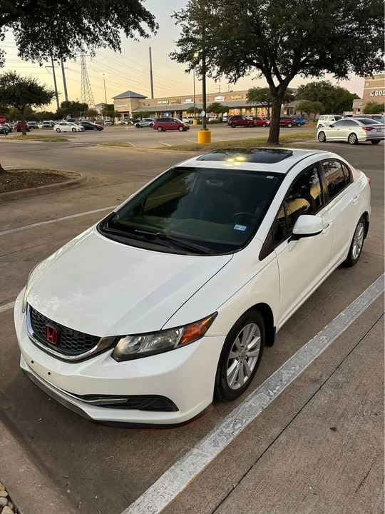 2012 Honda Civic 9th Gen - Image 7 of 19