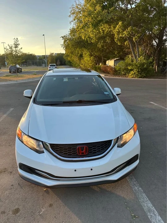 2012 Honda Civic 9th Gen - Image 13 of 19