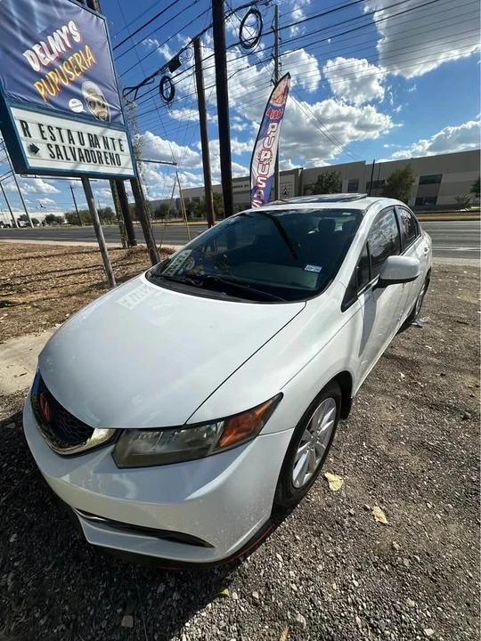 2012 Honda Civic 9th Gen - Image 18 of 19