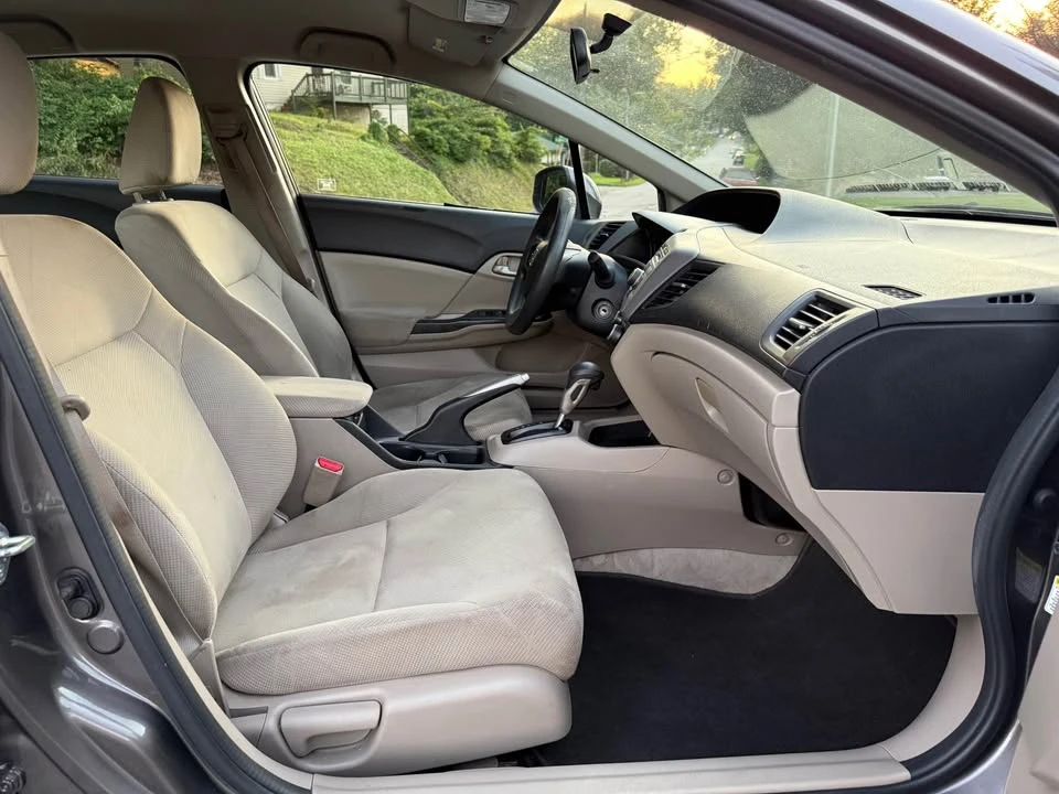 2012 Honda Civic 9th Gen - Image 11 of 17