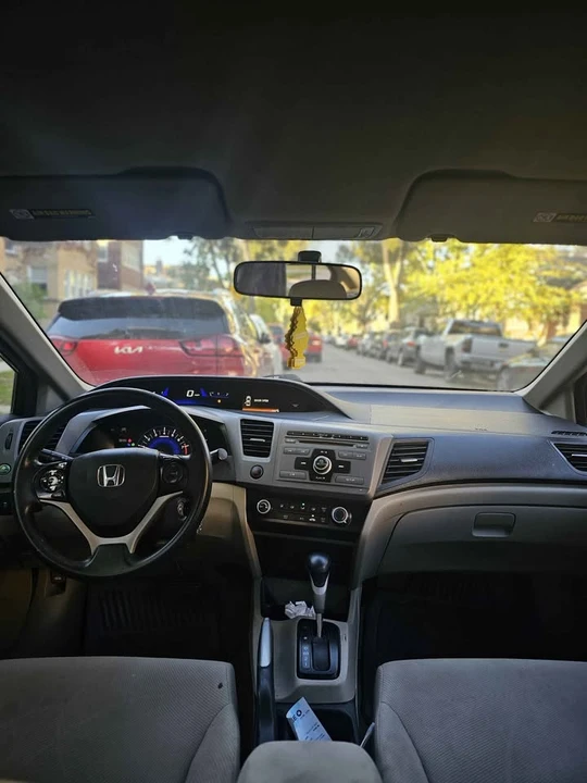 2012 Honda Civic 9th Gen - Image 4 of 10
