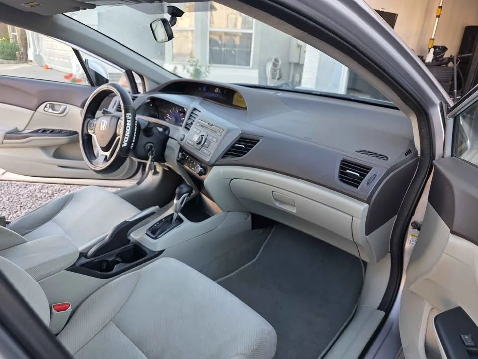 2012 Honda Civic 9th Gen - Image 3 of 16