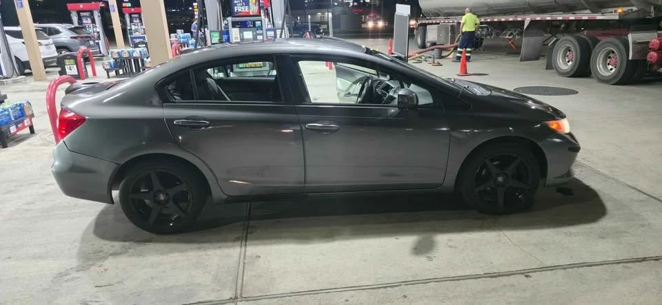 2012 Honda Civic 9th Gen - Image 5 of 20