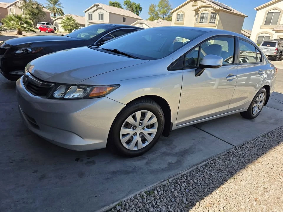 2012 Honda Civic 9th Gen - Image 8 of 16