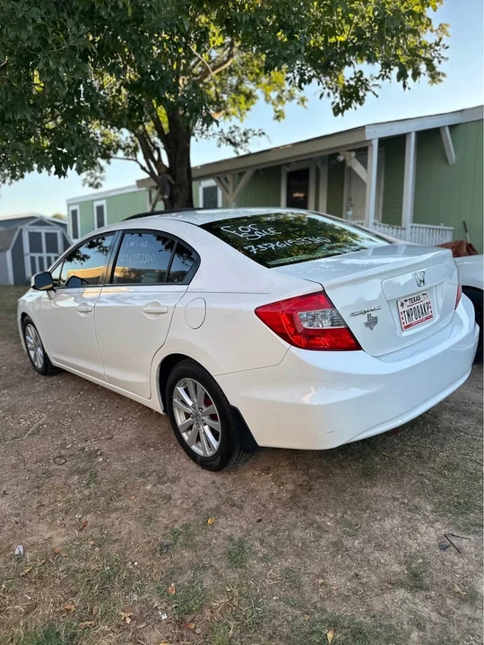 2012 Honda Civic 9th Gen - Image 7 of 10
