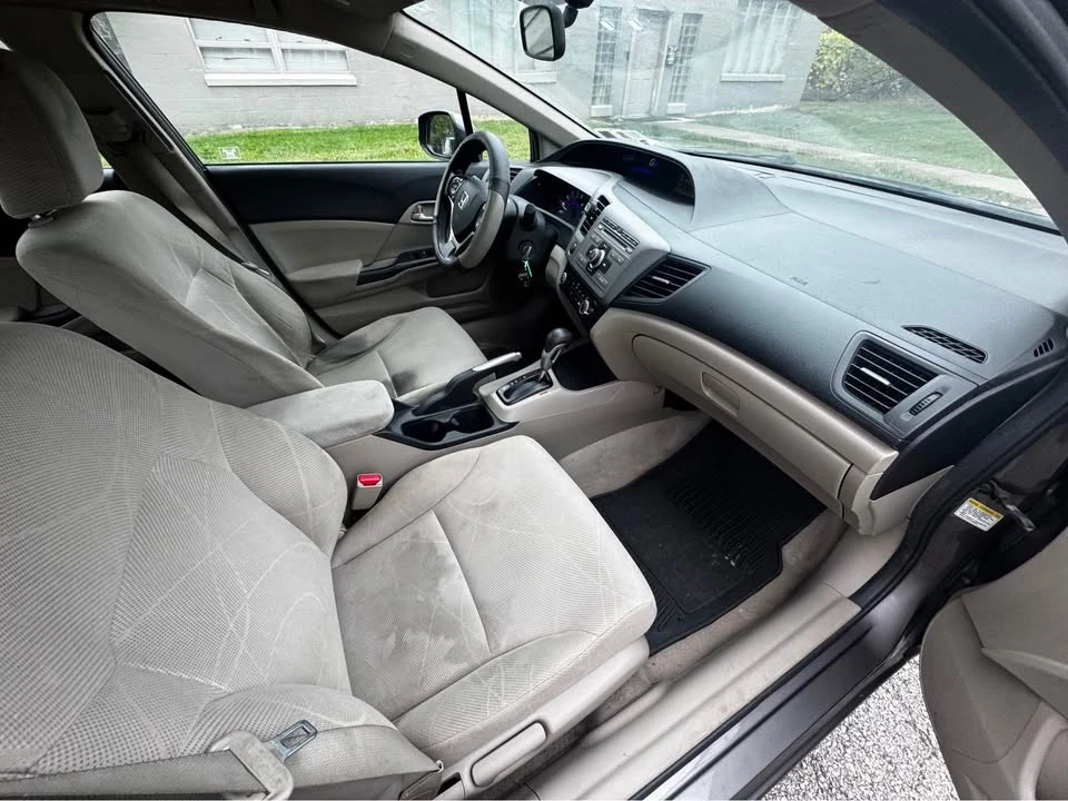 2012 Honda Civic 9th Gen - Image 5 of 19