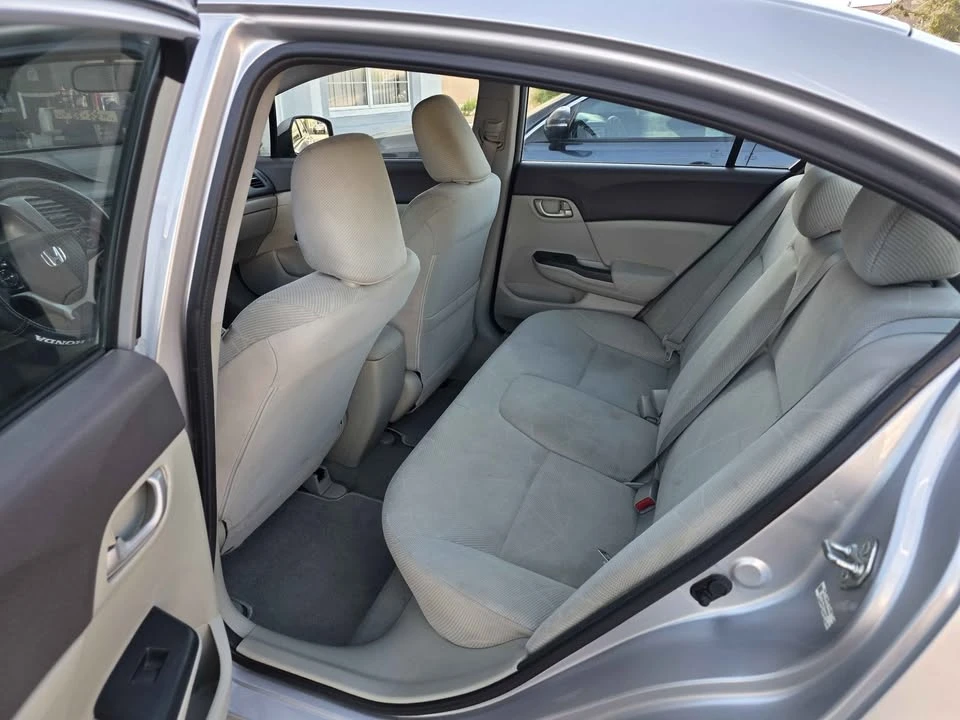 2012 Honda Civic 9th Gen - Image 2 of 16
