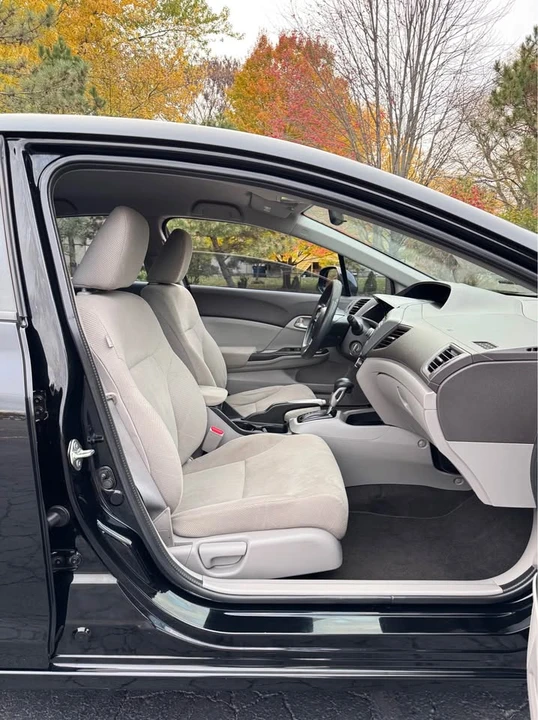 2012 Honda Civic 9th Gen - Image 11 of 19