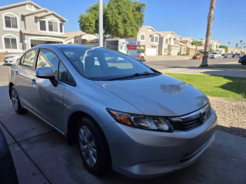 2012 Honda Civic 9th Gen - Image 9 of 16