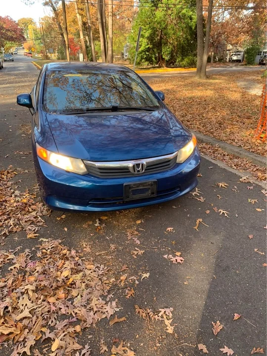 2012 Honda Civic 9th Gen - Image 4 of 8