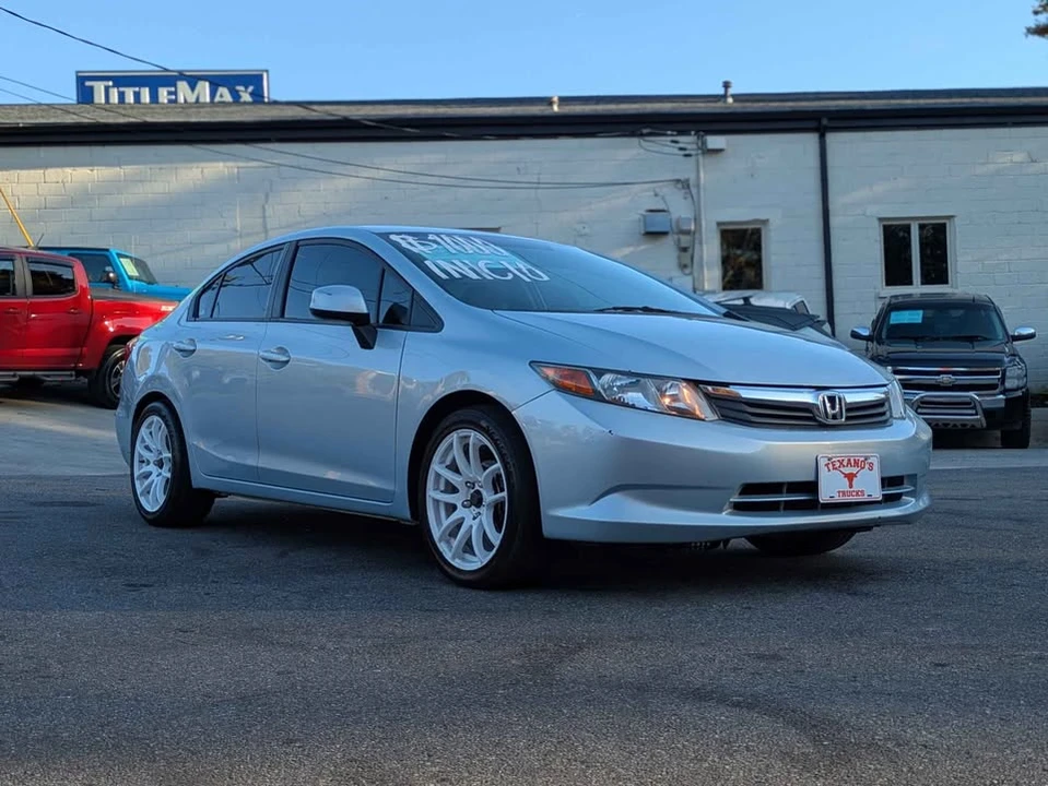 2012 Honda Civic 9th Gen - Image 6 of 18