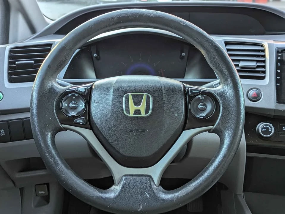 2012 Honda Civic 9th Gen - Image 9 of 18