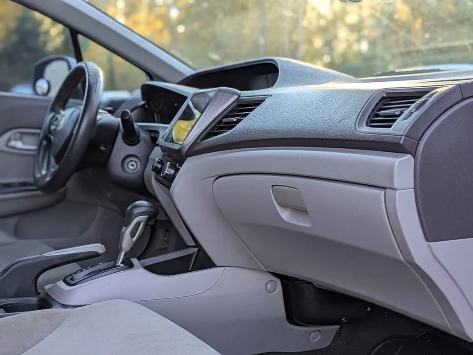 2012 Honda Civic 9th Gen - Image 14 of 18