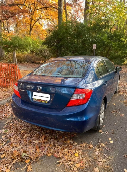 2012 Honda Civic 9th Gen - Image 2 of 8