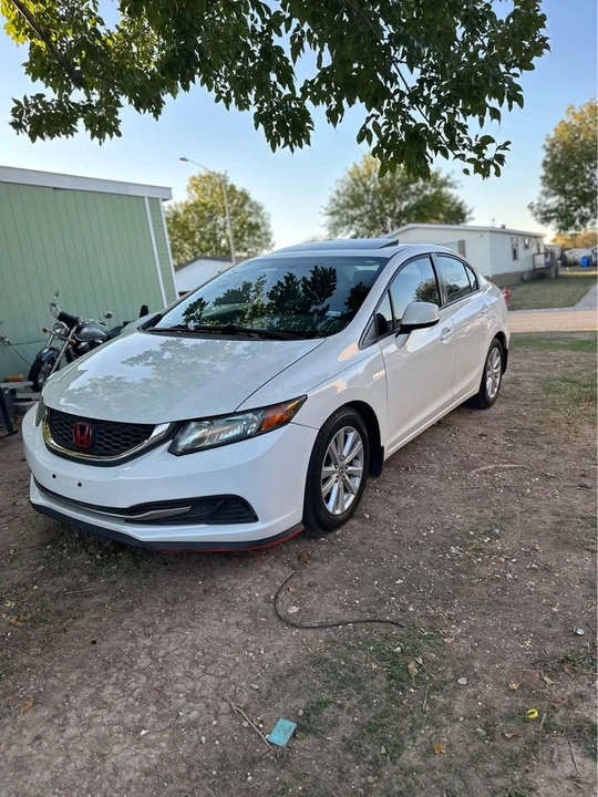 2012 Honda Civic 9th Gen - Image 8 of 10