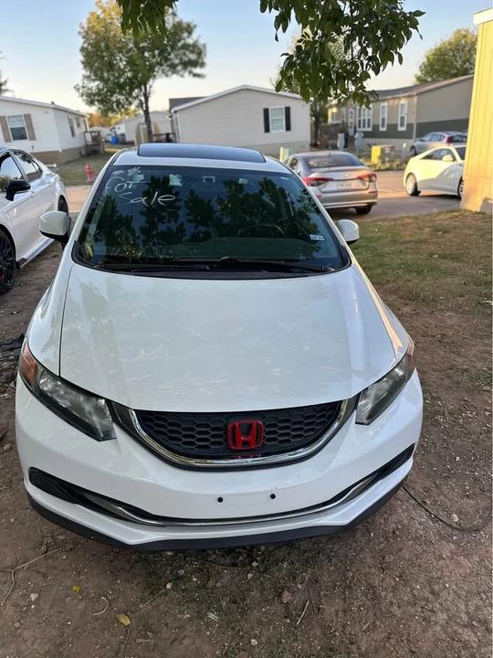 2012 Honda Civic 9th Gen - Image 3 of 10