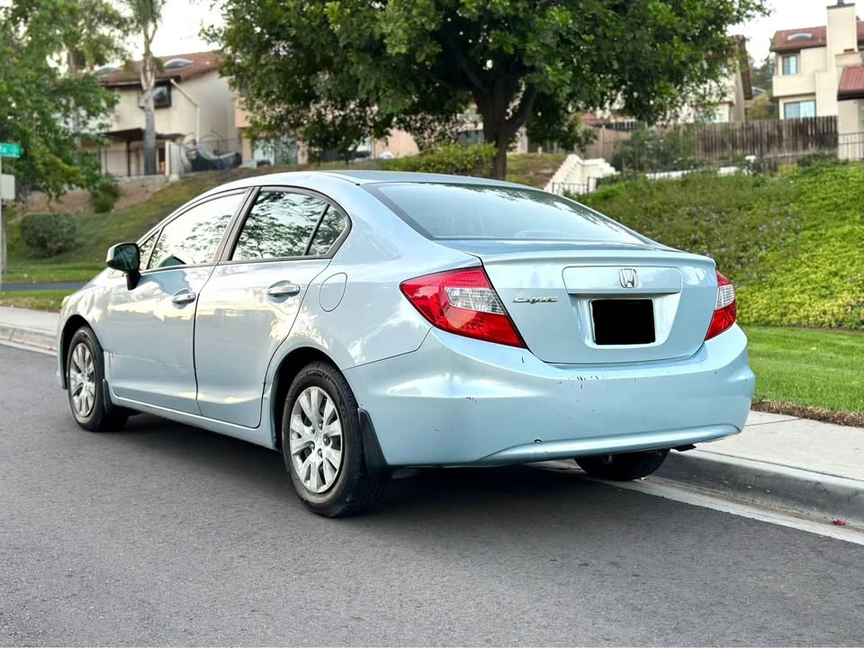 2012 Honda Civic 9th Gen - Image 6 of 12