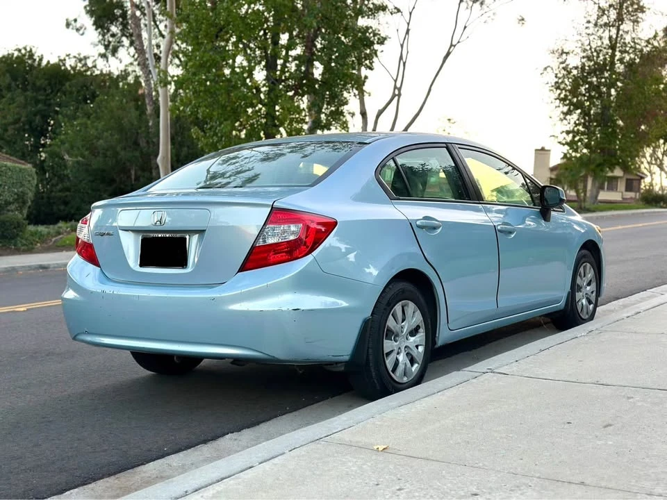 2012 Honda Civic 9th Gen - Image 4 of 12