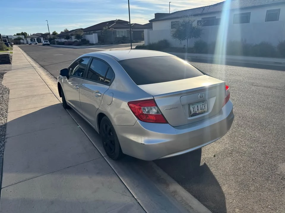 2012 Honda Civic 9th Gen - Image 3 of 4