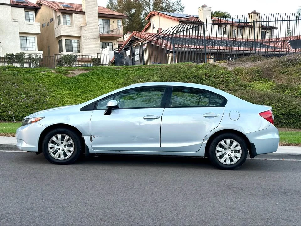 2012 Honda Civic 9th Gen - Image 7 of 12