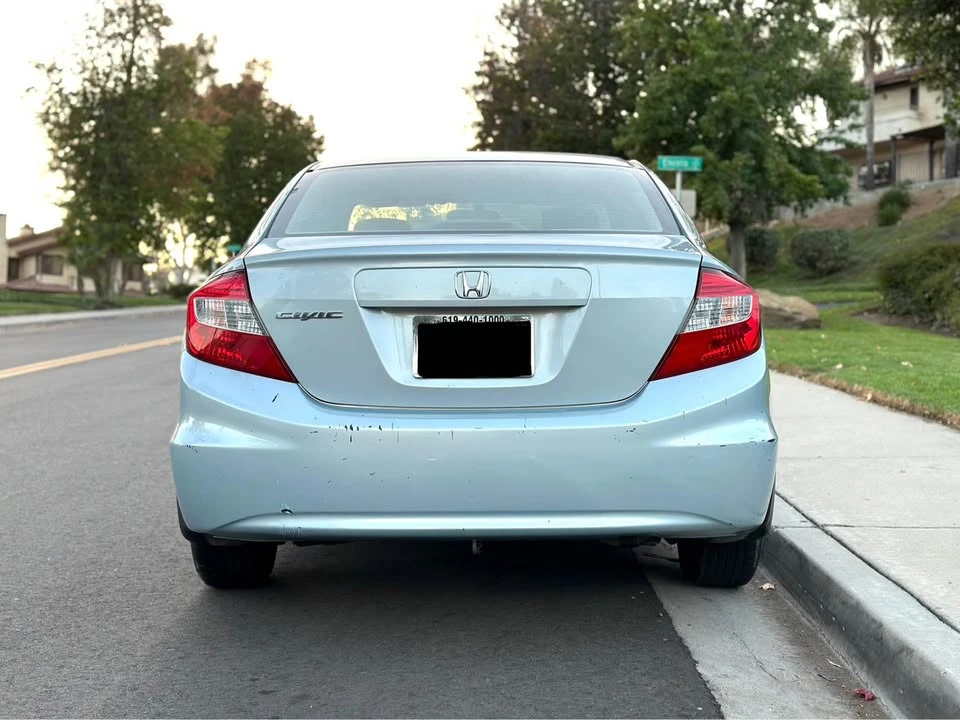 2012 Honda Civic 9th Gen - Image 5 of 12