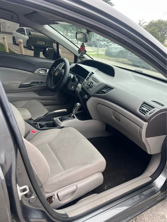 2012 Honda Civic 9th Gen - Image 11 of 14