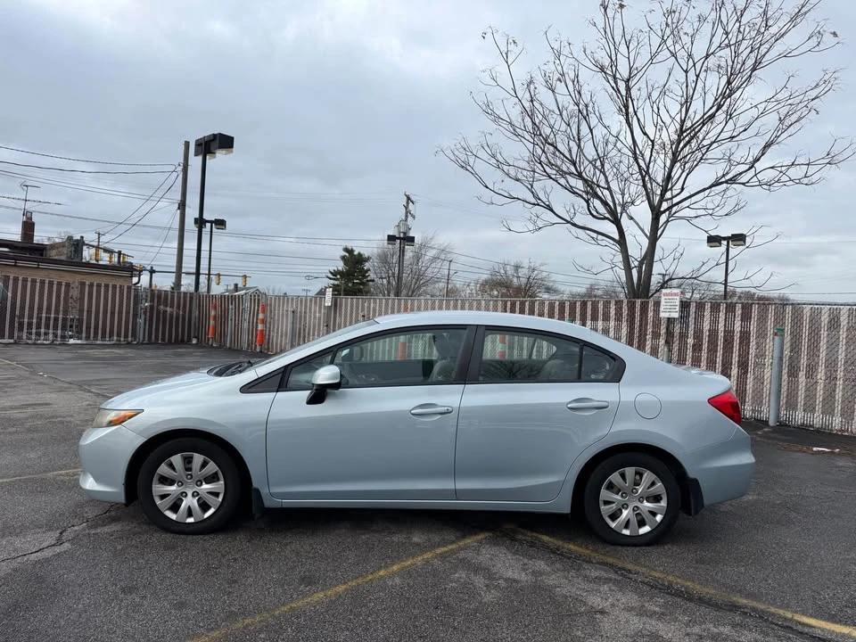 2012 Honda Civic 9th Gen - Image 11 of 14