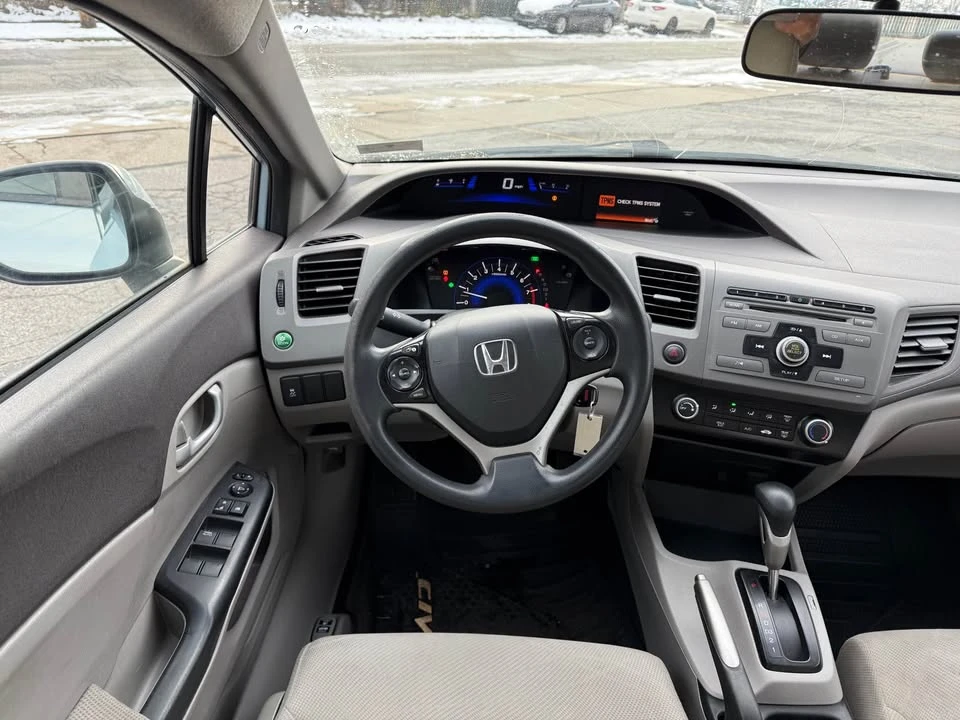 2012 Honda Civic 9th Gen - Image 5 of 14