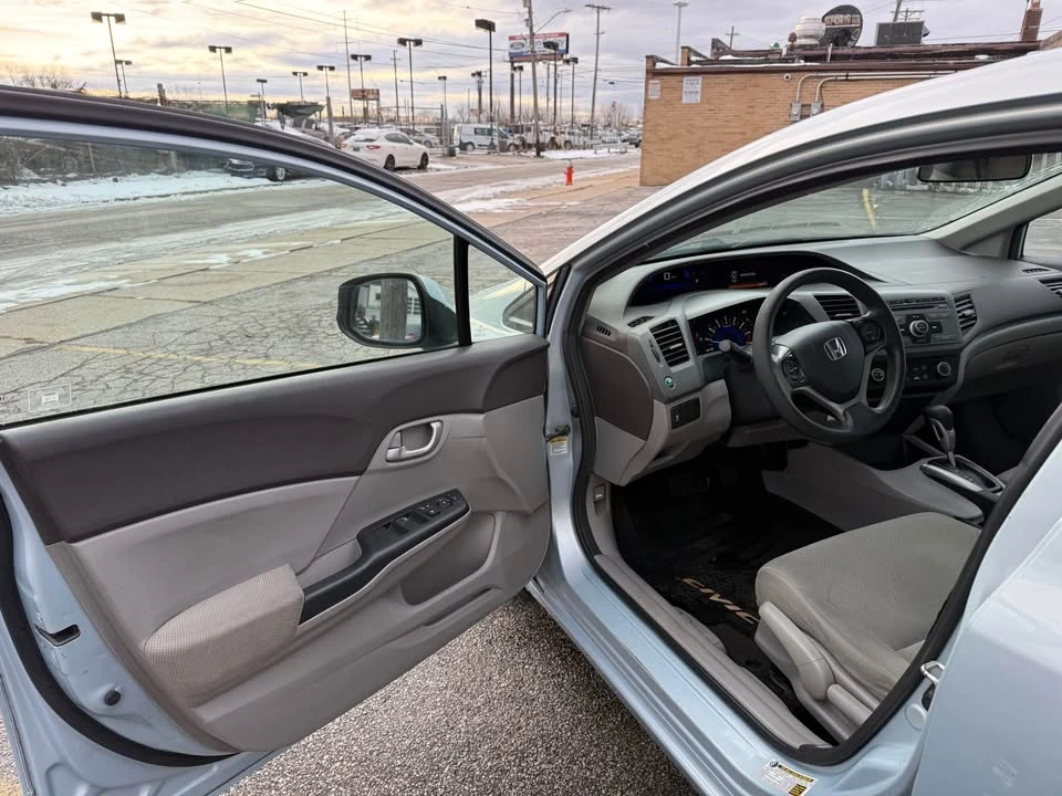 2012 Honda Civic 9th Gen - Image 6 of 14