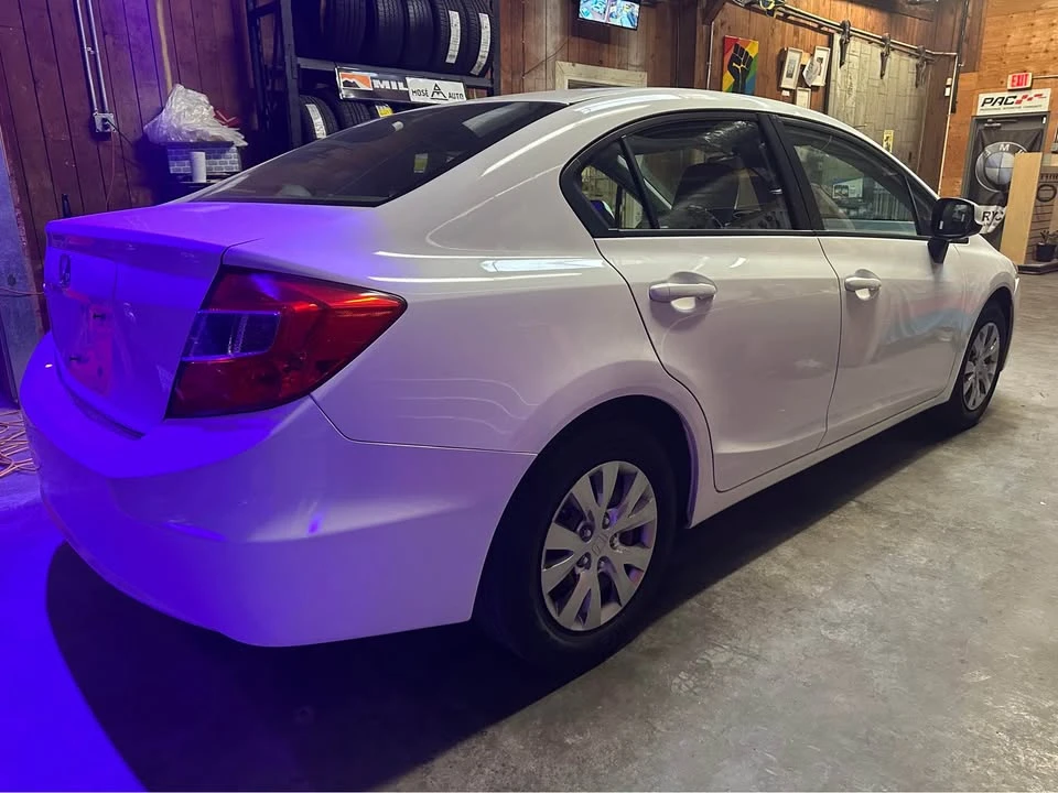 2012 Honda Civic 9th Gen - Image 5 of 11