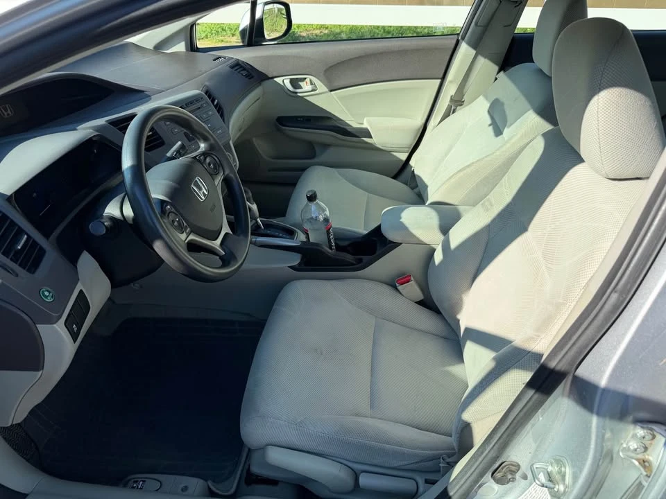 2012 Honda Civic 9th Gen - Image 6 of 8