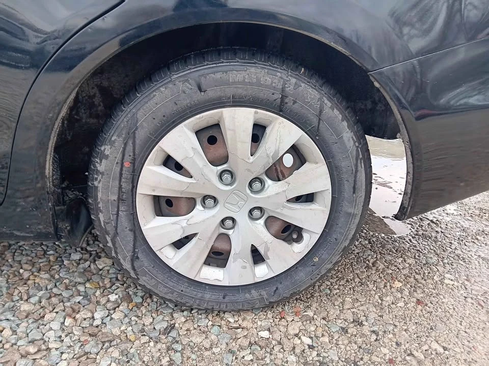 2012 Honda Civic 9th Gen - Image 15 of 17