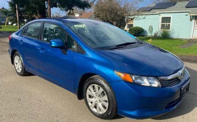 2012 Honda Civic 9th Gen - Image 9 of 17