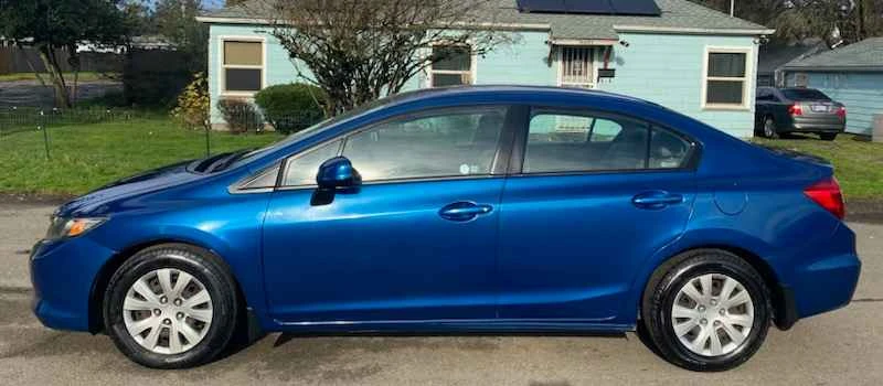 2012 Honda Civic 9th Gen - Image 3 of 17