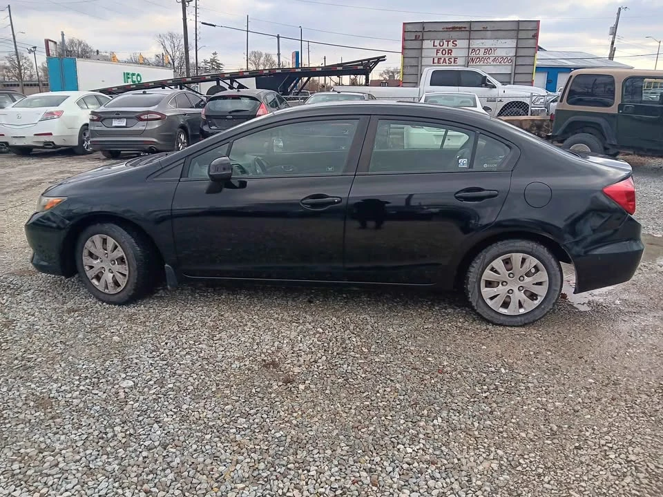 2012 Honda Civic 9th Gen - Image 6 of 17