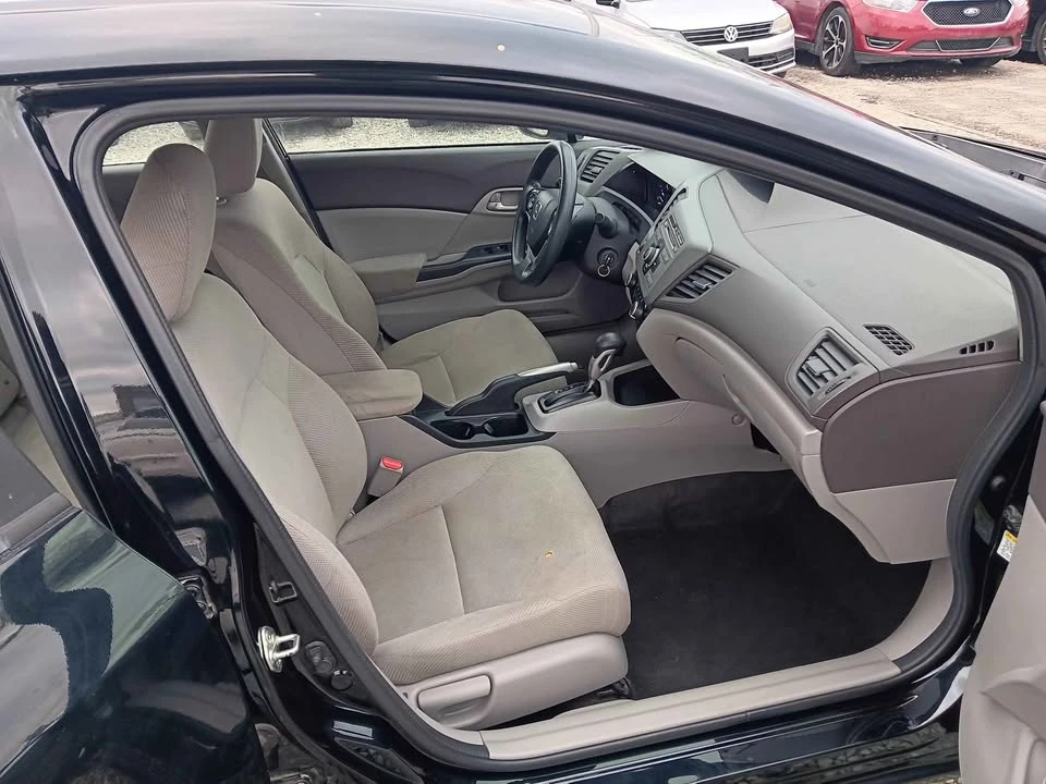 2012 Honda Civic 9th Gen - Image 14 of 17