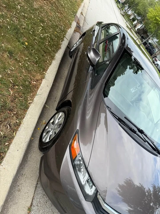 2012 Honda Civic 9th Gen - Image 3 of 18