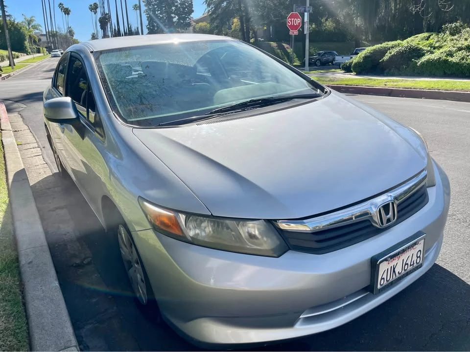 2012 Honda Civic 9th Gen - Image 3 of 13