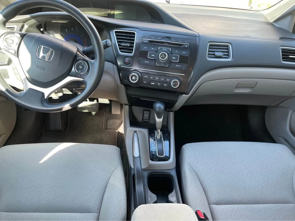 2012 Honda Civic 9th Gen - Image 2 of 13