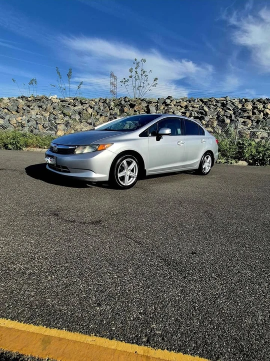 2012 Honda Civic 9th Gen - Image 16 of 16