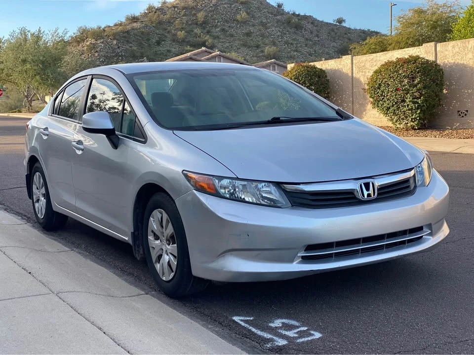 2012 Honda Civic 9th Gen - Image 3 of 20